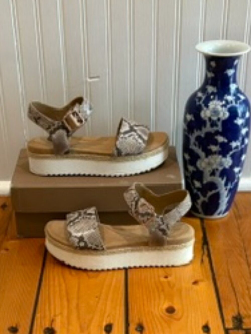 Women's Clarks Animal Print Sandals Size 7